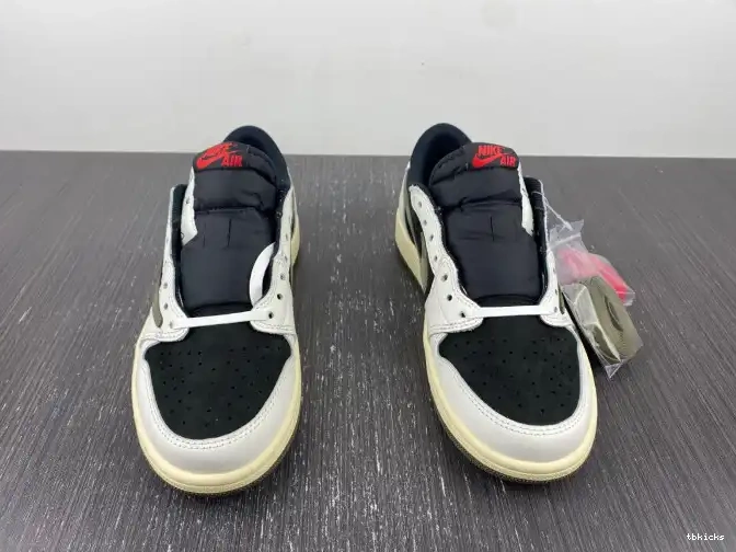 Cheap TB Jordan OG 1 Travis x DZ4137-106 WMNS Scott Air Olive Low 0611